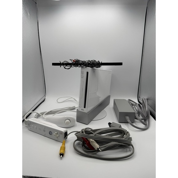 Nintendo Wii RVL-001 Home Console White Original Box With All Manuals NO GAME - Picture 2 of 16